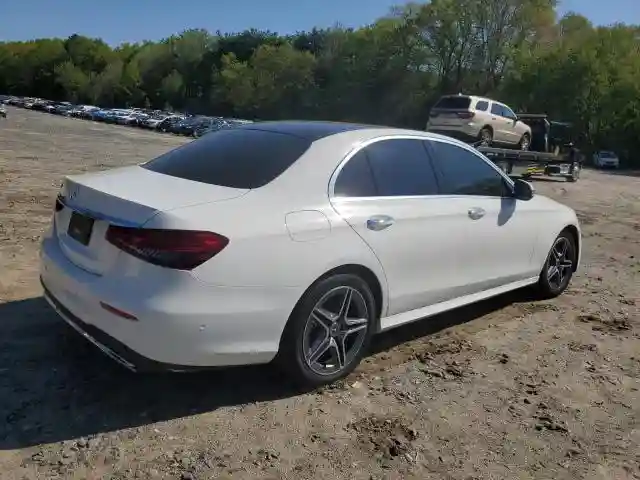 W1KZF8EB0NB021009 2022 MERCEDES-BENZ E-CLASS-2