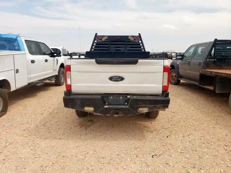 1FT8W3BT3JEC94976 2018 FORD F350-5
