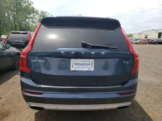 YV4A22PK8J1345030 2018 VOLVO XC90-5