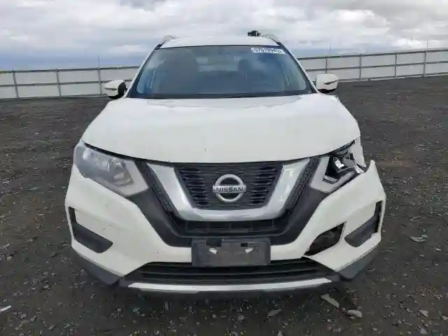 JN8AT2MV5HW015426 2017 NISSAN ROGUE-4
