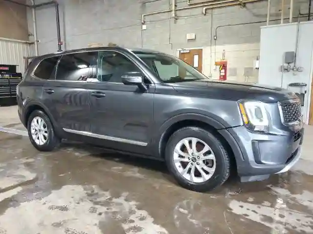 5XYP2DHC7LG070687 2020 KIA TELLURIDE-3