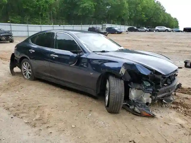 JN1BY1AP9JM180286 2018 INFINITI Q70-3