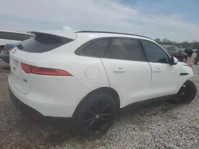 SADCK2FX7JA270396 2018 JAGUAR F-PACE-2