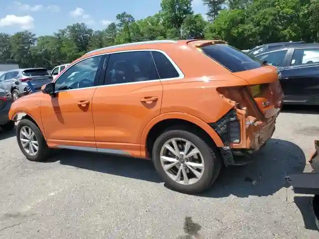 WA1DECF33P1077028 2023 AUDI Q3-1