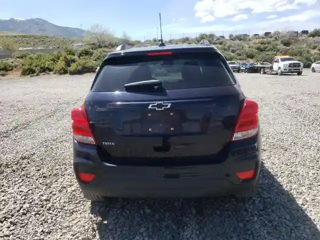 KL7CJLSB3MB355648 2021 CHEVROLET TRAX-5