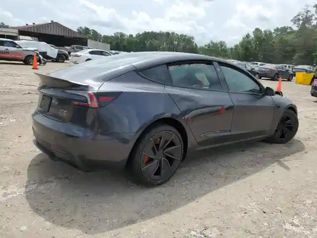 5YJ3E1ET8RF826648 2024 TESLA MODEL 3-2