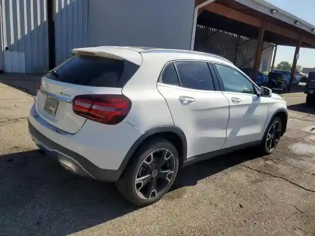 WDCTG4GB8KJ549895 2019 MERCEDES-BENZ GLA-CLASS-2
