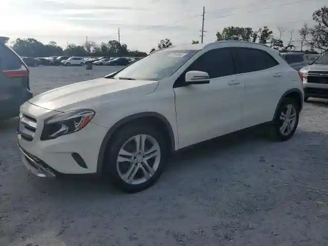 WDCTG4EB1FJ140033 2015 MERCEDES-BENZ GLA-CLASS-0