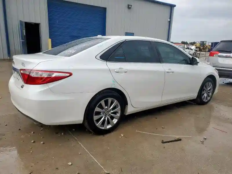 4T1BF1FK9GU532187 2016 TOYOTA CAMRY-2