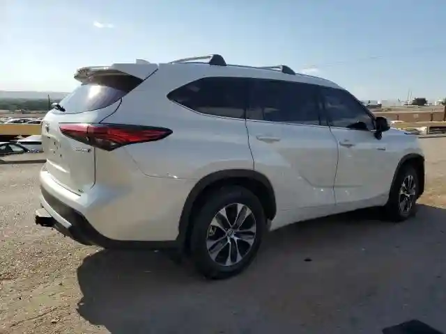 5TDHBRCH1LS508837 2020 TOYOTA HIGHLANDER-2
