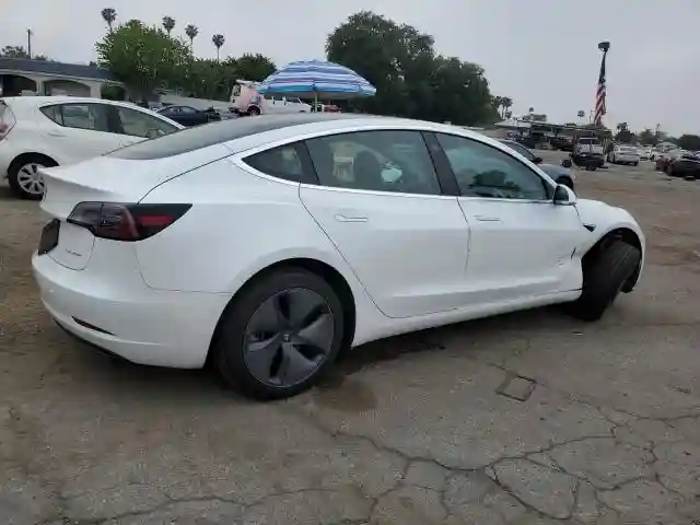 5YJ3E1EB3LF650252 2020 TESLA MODEL 3-2