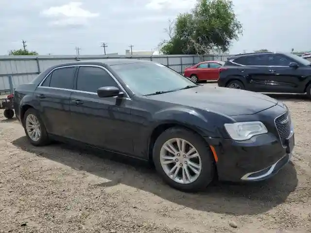 2C3CCAAGXGH343611 2016 CHRYSLER 300-3