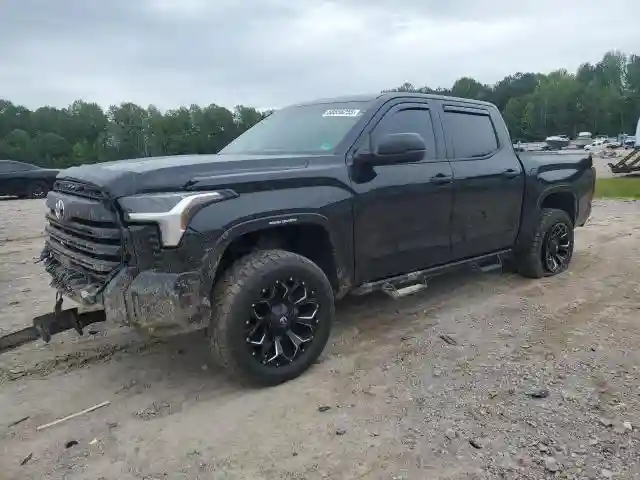 5TFKB5AB5NX019030 2022 TOYOTA TUNDRA-0