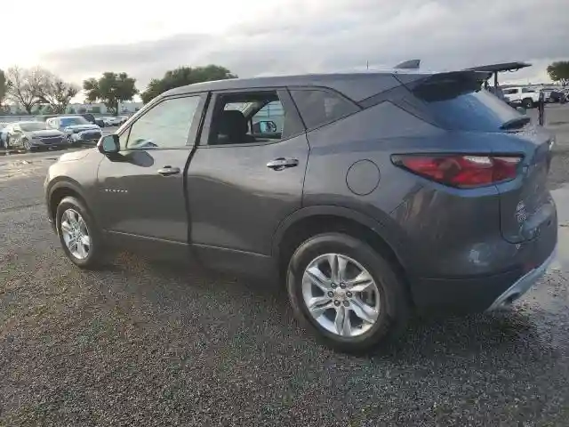 3GNKBCR42NS201643 2022 CHEVROLET BLAZER-1