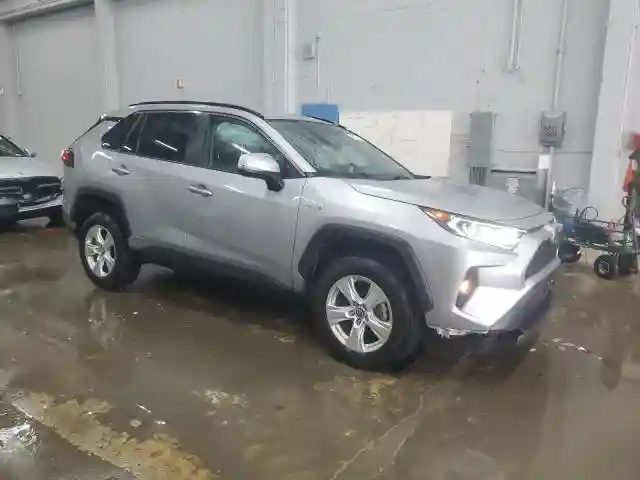 2T3R6RFV1LW001235 2020 TOYOTA RAV4-3