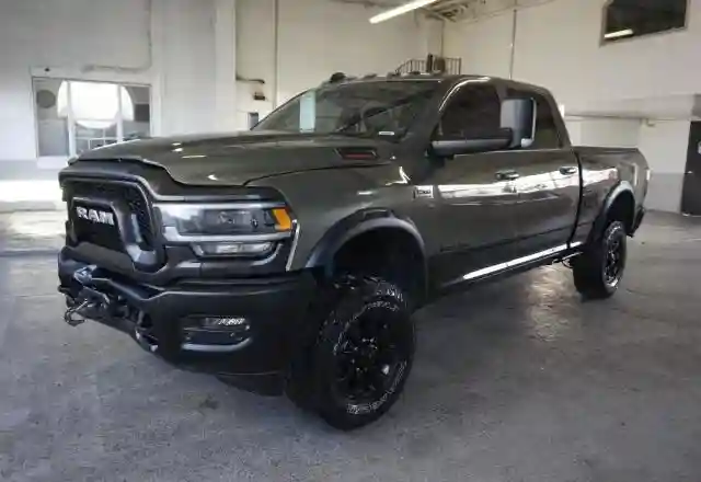 3C6TR5EJ1LG273814 2020 RAM 2500-1
