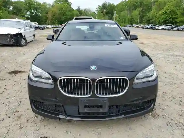 WBAYF8C54FD653940 2015 BMW 7 SERIES-4