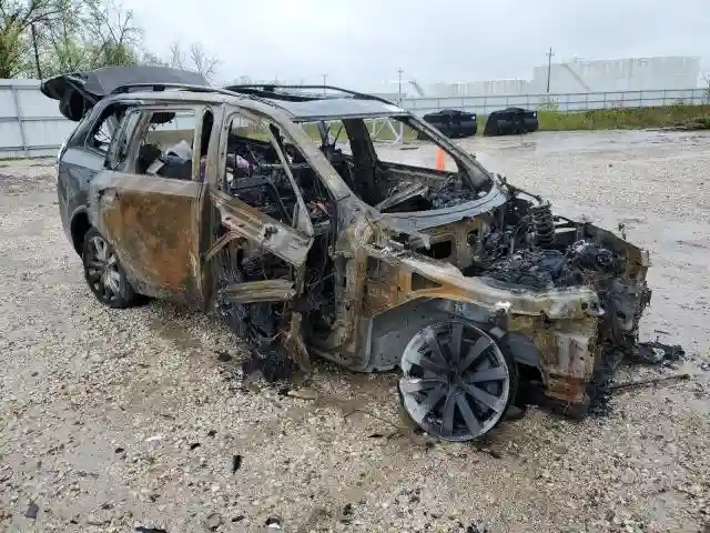 YV4A22PK0G1022616 2016 VOLVO XC90-3