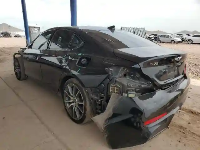 KMTG44LA3KU030671 2019 GENESIS G70-1