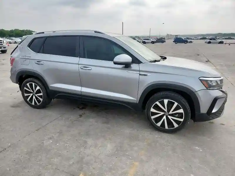 3VVSX7B23PM316898 2023 VOLKSWAGEN TAOS SE-3