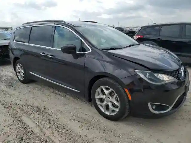 2C4RC1BG9HR560678 2017 CHRYSLER PACIFICA-3