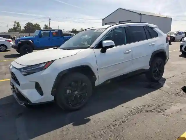 2T3T6RFV6RW049747 2024 TOYOTA RAV4-0