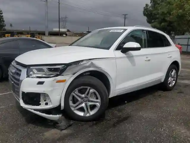 WA1BNAFY3J2136183 2018 AUDI Q5-0