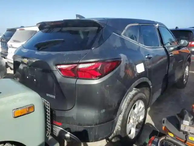 3GNKBBRA2KS685499 2019 CHEVROLET BLAZER-2