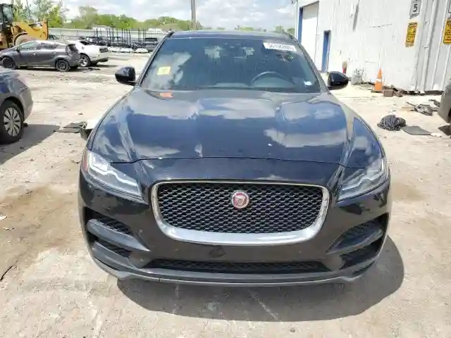 SADCK2BN5HA492594 2017 JAGUAR F-PACE-4