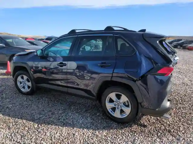 2T3P1RFV7MW165421 2021 TOYOTA RAV4-1