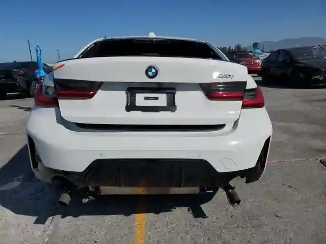 3MW69FF08P8D73326 2023 BMW 3 SERIES-5