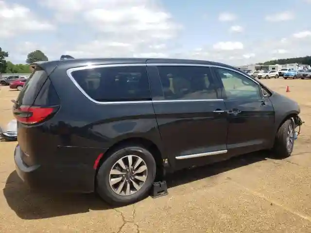2C4RC1S7XNR134932 2022 CHRYSLER PACIFICA-2
