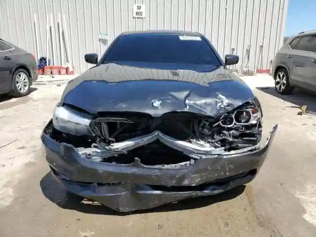 WBAJA7C50JG909279 2018 BMW 5 SERIES-4