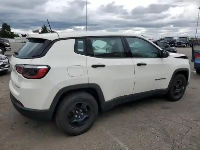 3C4NJCAB9MT511011 2021 JEEP COMPASS-2