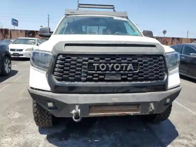 5TFUY5F19LX946889 2020 TOYOTA TUNDRA-4