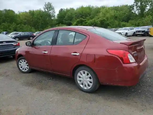 3N1CN7AP0HK444683 2017 NISSAN VERSA-1