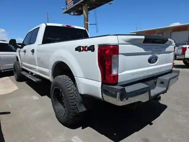 1FT7W2BT0JEB39727 2018 FORD F250-2