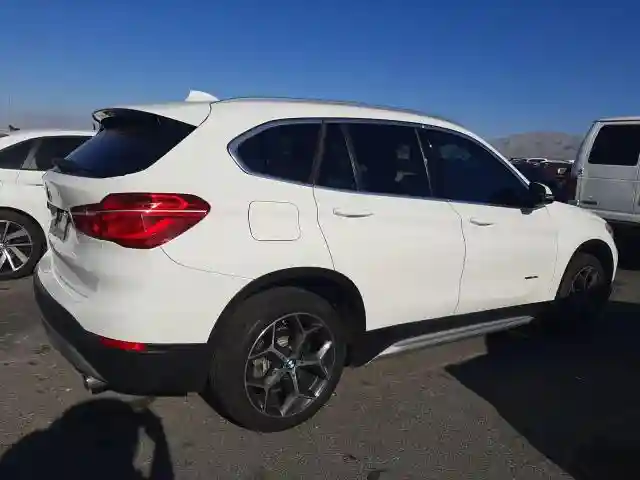 WBXHT3Z33H4A55190 2017 BMW X1-2