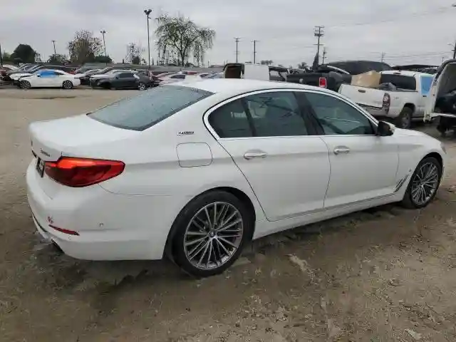 WBAJA9C51JG623288 2018 BMW 5 SERIES-2