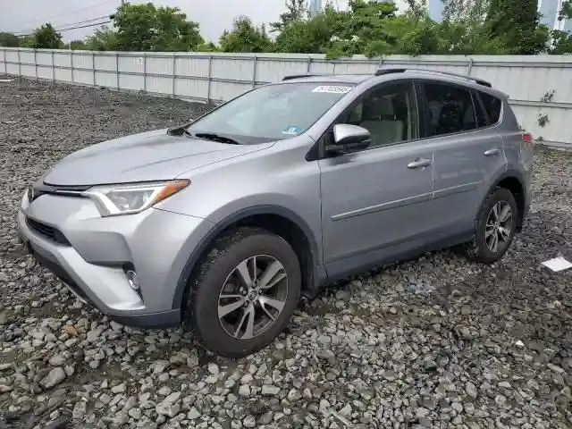 JTMRFREV3JD230625 2018 TOYOTA RAV4-0