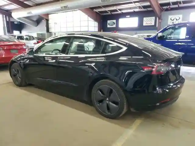 5YJ3E1EB4JF144295 2018 TESLA MODEL 3-1