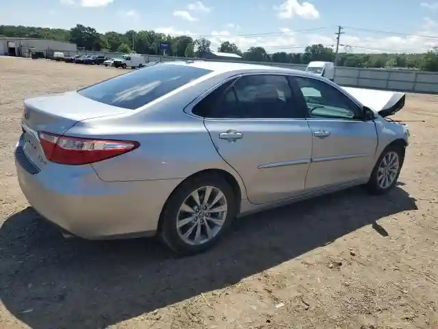 4T1BD1FK3HU207767 2017 TOYOTA CAMRY-2