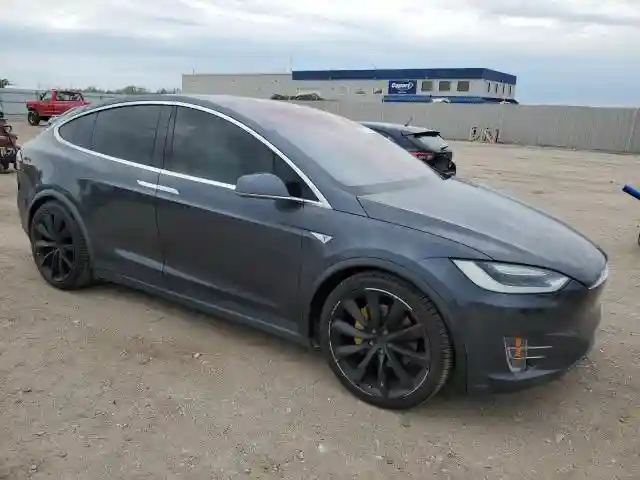 5YJXCAE29GF006512 2016 TESLA MODEL X-3