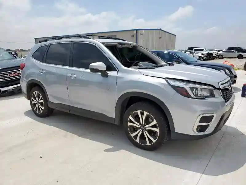 JF2SKAUC1LH469568 2020 SUBARU FORESTER-3