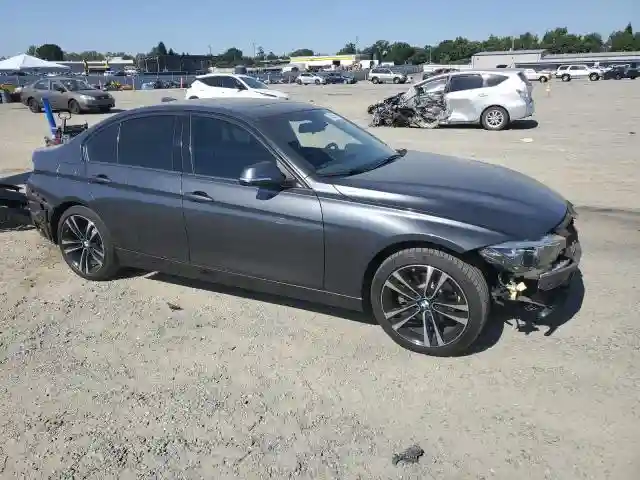 WBA8B9G54JNU95856 2018 BMW 3 SERIES-3