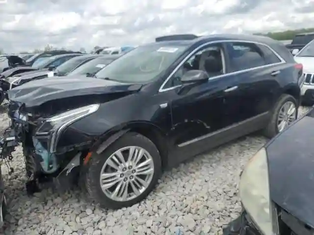 1GYKNFRS8JZ170373 2018 CADILLAC XT5-0
