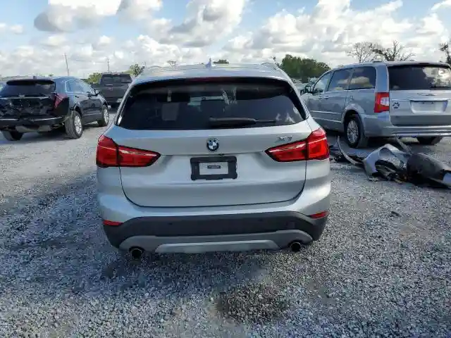 WBXHT3C33H5F83332 2017 BMW X1-5