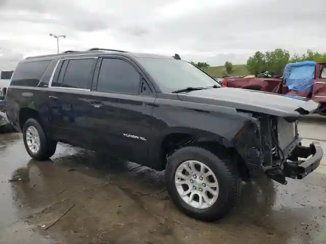 1GKS2GKC4HR238237 2017 GMC YUKON-3