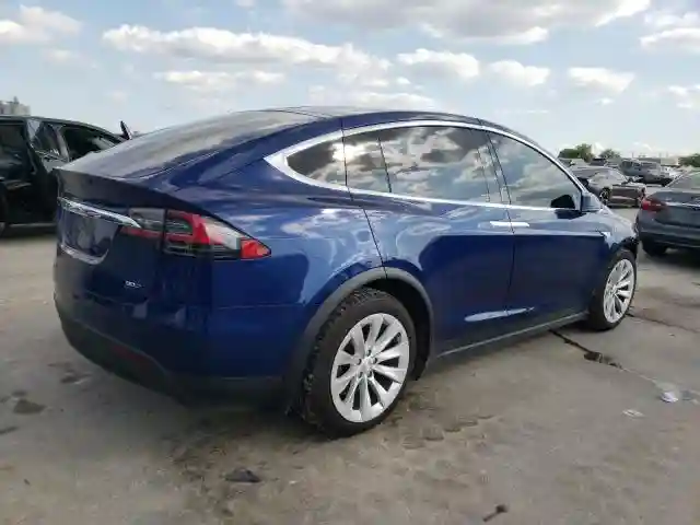 5YJXCBE27GF004120 2016 TESLA MODEL X-2