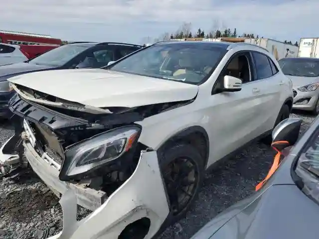 WDCTG4GB0JJ421729 2018 MERCEDES-BENZ GLA-CLASS-0